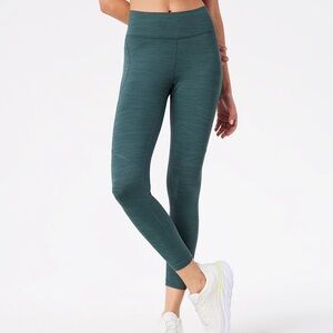Outdoor Voices Techsweat Core 3/4 Leggings in green